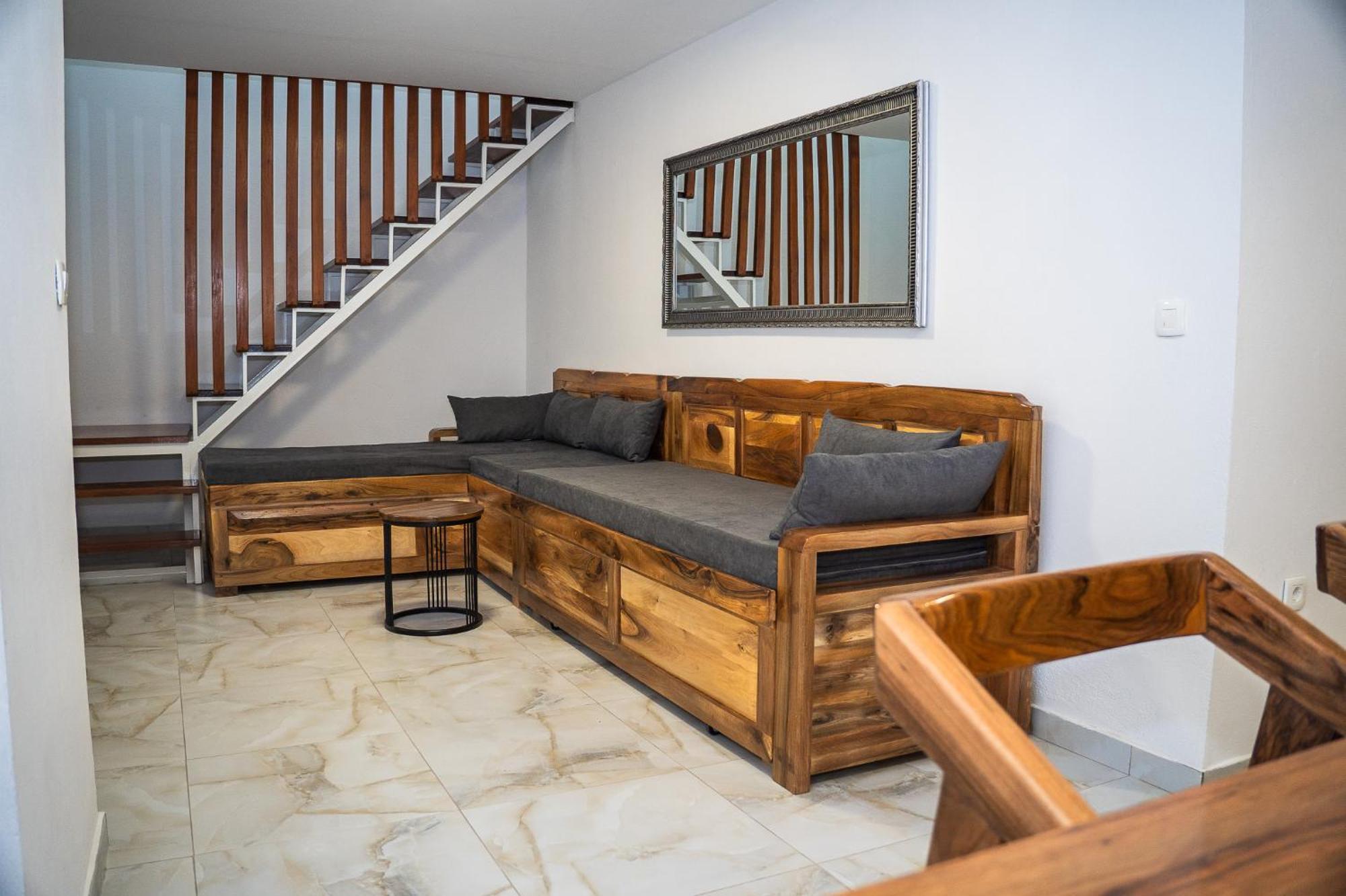 House Boban With Private Pool And Garage Semesterbostad Mimice
